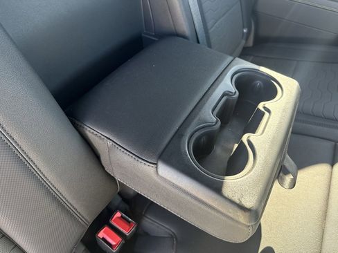 Used 2022 Chevrolet Silverado 1500 ZR2 image 38