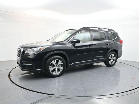 Used 2022 Subaru Ascent Premium w/ Convenience Package AWD/4WD image 1