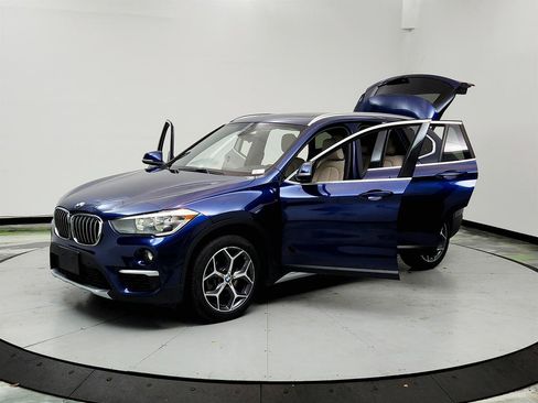 Used 2019 BMW X1 xDrive28i w/ Convenience Package AWD/4WD image 9