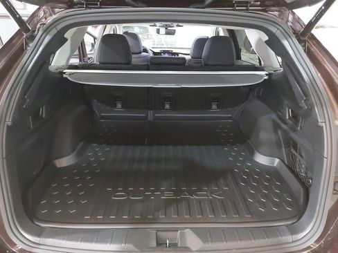 Certified 2025 Subaru Outback Limited w/ Popular Package #2 image 13