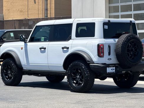 New 2026 Ford Bronco Badlands AWD/4WD image 5
