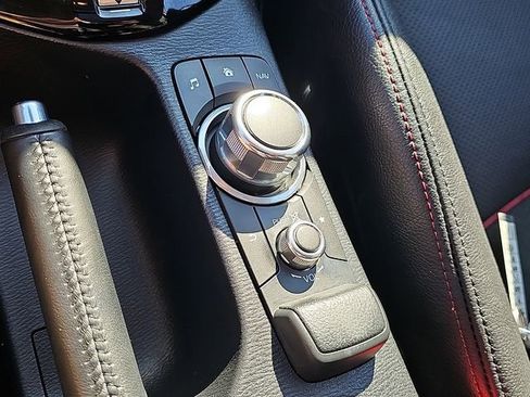 Used 2018 MAZDA CX-3 Grand Touring w/ Premium Package image 23