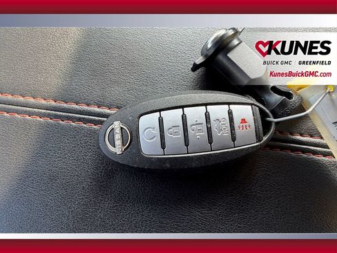 Used 2024 Nissan Altima 2.5 SR FWD image 17