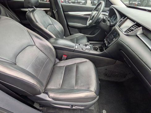 Used 2019 INFINITI QX50 Essential w/ Premium Heat Package AWD/4WD image 25