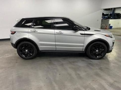 Used 2016 Land Rover Range Rover Evoque HSE Dynamic AWD/4WD image 9