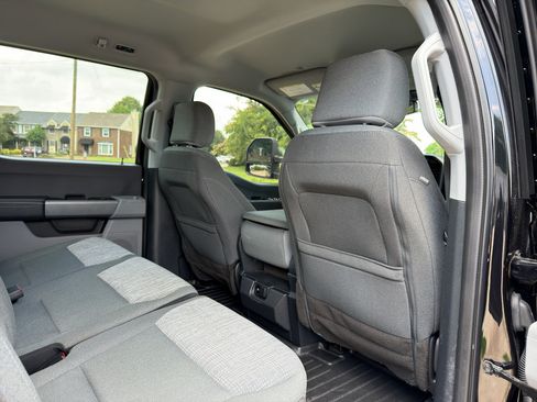 Used 2023 Ford F250 XLT AWD/4WD image 21