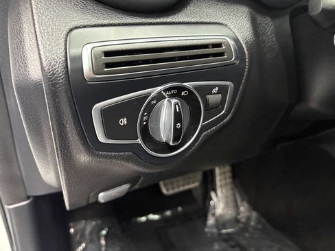 Used 2016 Mercedes-Benz C 300 Luxury image 28