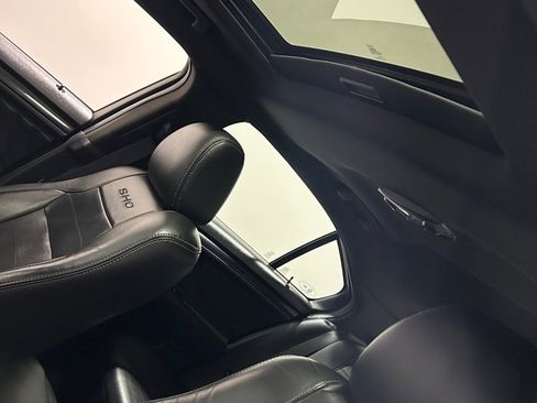 Used 2013 Ford Taurus SHO image 16