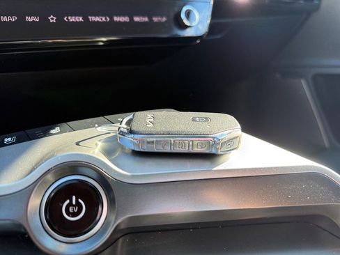 Used 2023 Kia EV6 Wind image 26