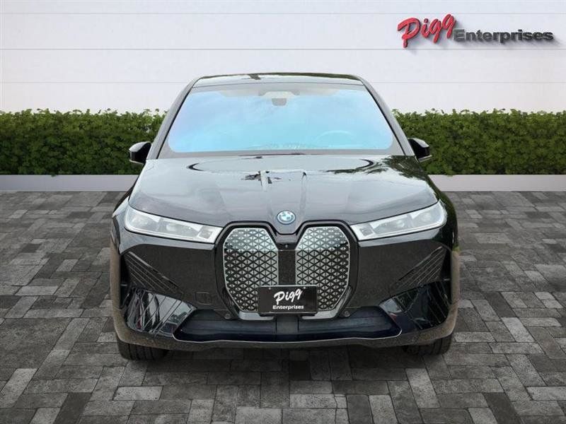 Used 2025 BMW iX xDrive50 AWD/4WD image 5