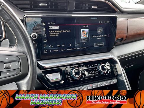 Used 2024 GMC Sierra 1500 Denali Ultimate image 6