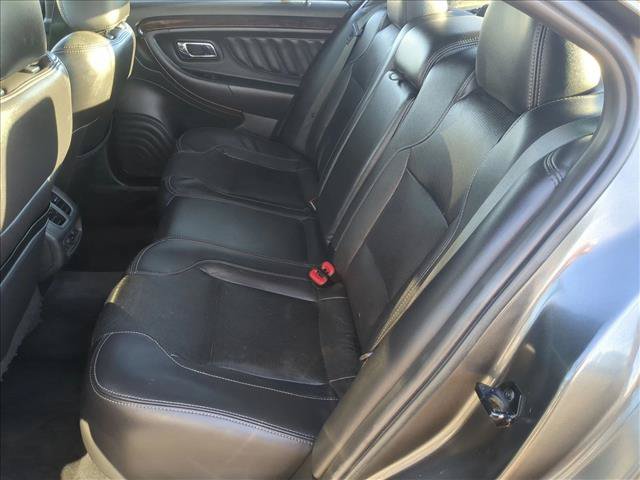 Used 2018 Ford Taurus Limited FWD image 19