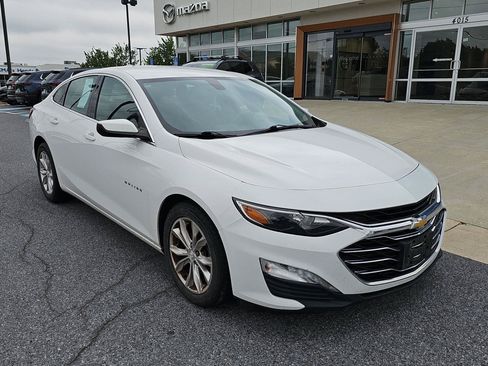 Used 2020 Chevrolet Malibu LT FWD image 1