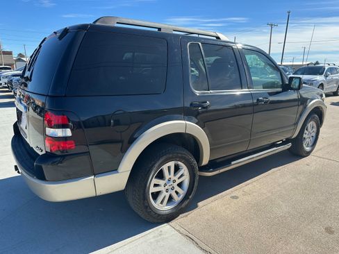 Used 2010 Ford Explorer Eddie Bauer image 6