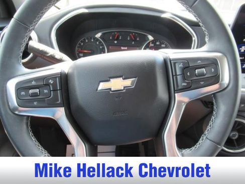 Used 2024 Chevrolet Blazer LT FWD image 23