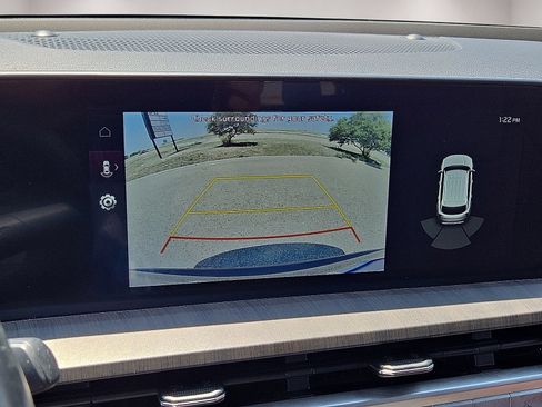 Used 2023 Kia Telluride EX w/ EX Captain's Chair Package FWD image 28