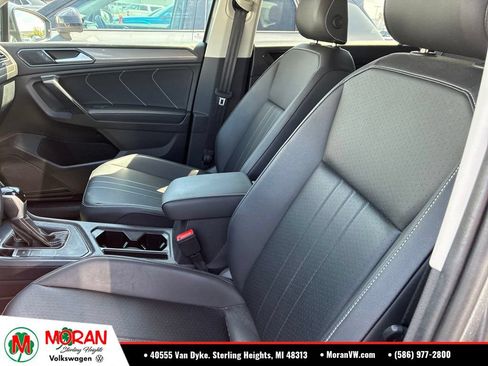 Used 2023 Volkswagen Tiguan SE FWD image 7