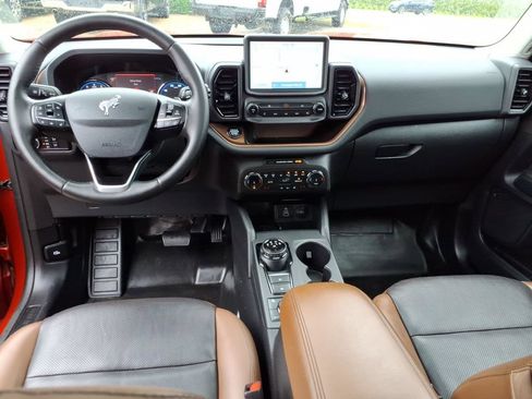 Used 2024 Ford Bronco Sport Badlands w/ Premium Package AWD/4WD image 11