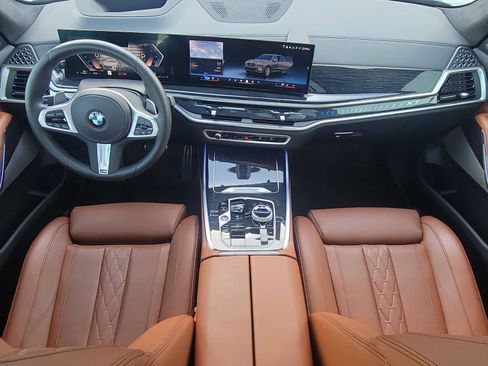 Used 2026 BMW X7 xDrive40i w/ Executive Package AWD/4WD image 14