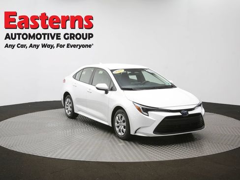 Used 2024 Toyota Corolla LE FWD image 49