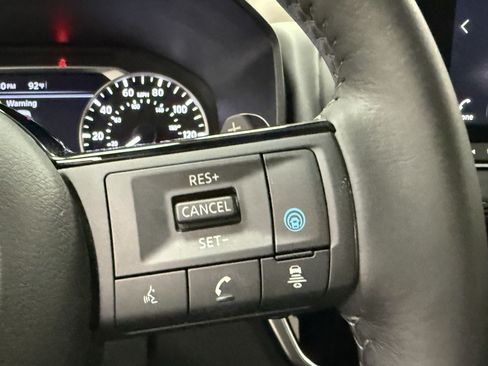 Used 2021 Nissan Rogue SV w/ Premium Package FWD image 20