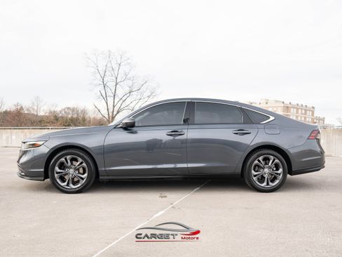 Used 2023 Honda Accord EX image 4