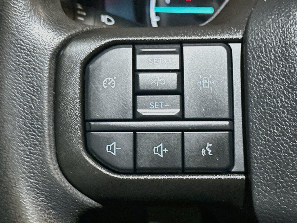 Used 2023 Ford F450 XLT w/ XLT Value Package AWD/4WD image 31