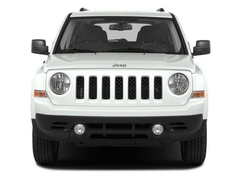Used 2016 Jeep Patriot Latitude w/ Sun/Sound Group AWD/4WD image 7