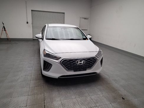 Used 2022 Hyundai Ioniq Blue FWD image 14