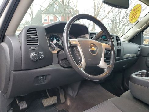 Used 2014 Chevrolet Silverado 2500 LT w/ Suspension Package, Off-Road image 13