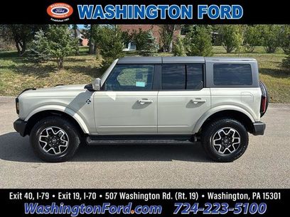 New 2025 Ford Bronco Outer Banks