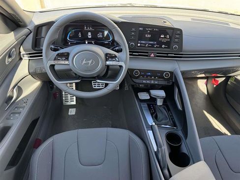 New 2026 Hyundai Elantra Sport image 8