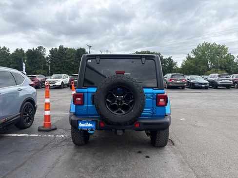 Used 2023 Jeep Wrangler Unlimited Rubicon 4xe AWD/4WD image 4