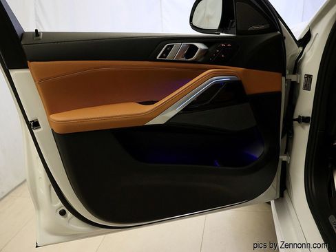 Certified 2024 BMW X6 xDrive40i w/ Premium Package image 28