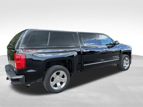 Used 2018 Chevrolet Silverado 1500 LTZ w/ Sport Package AWD/4WD image 4
