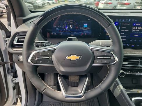 Used 2025 Chevrolet Traverse High Country w/ LPO, Floor Liner Package AWD/4WD image 19