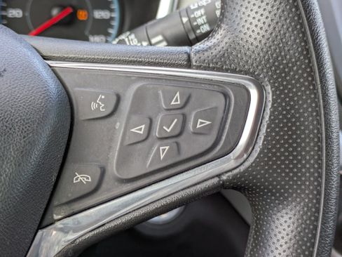 Used 2020 Chevrolet Equinox LS w/ LS Convenience Package image 15