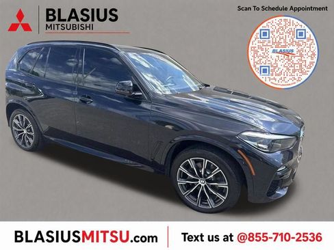 Used 2020 BMW X5 xDrive40i w/ M Sport Package AWD/4WD image 29
