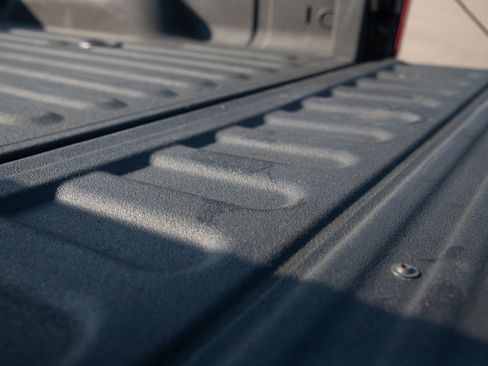 Used 2020 RAM 3500 Big Horn w/ Level 1 Equipment Group AWD/4WD image 17