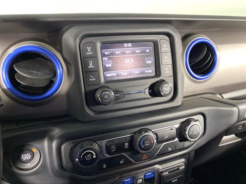 Used 2020 Jeep Wrangler Unlimited Sport S AWD/4WD image 28