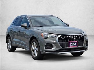 Used 2020 Audi Q3 2.0T Premium AWD/4WD video 3