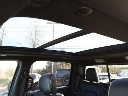 Used 2020 RAM 1500 Limited image 21