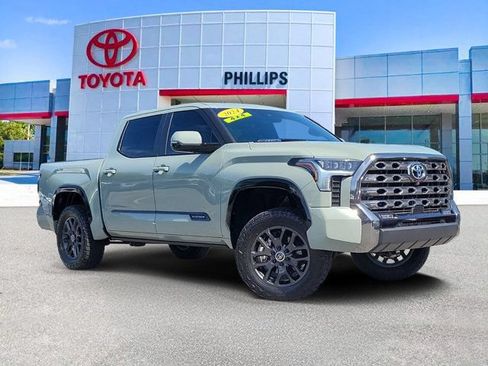 Used 2024 Toyota Tundra Platinum AWD/4WD image 1