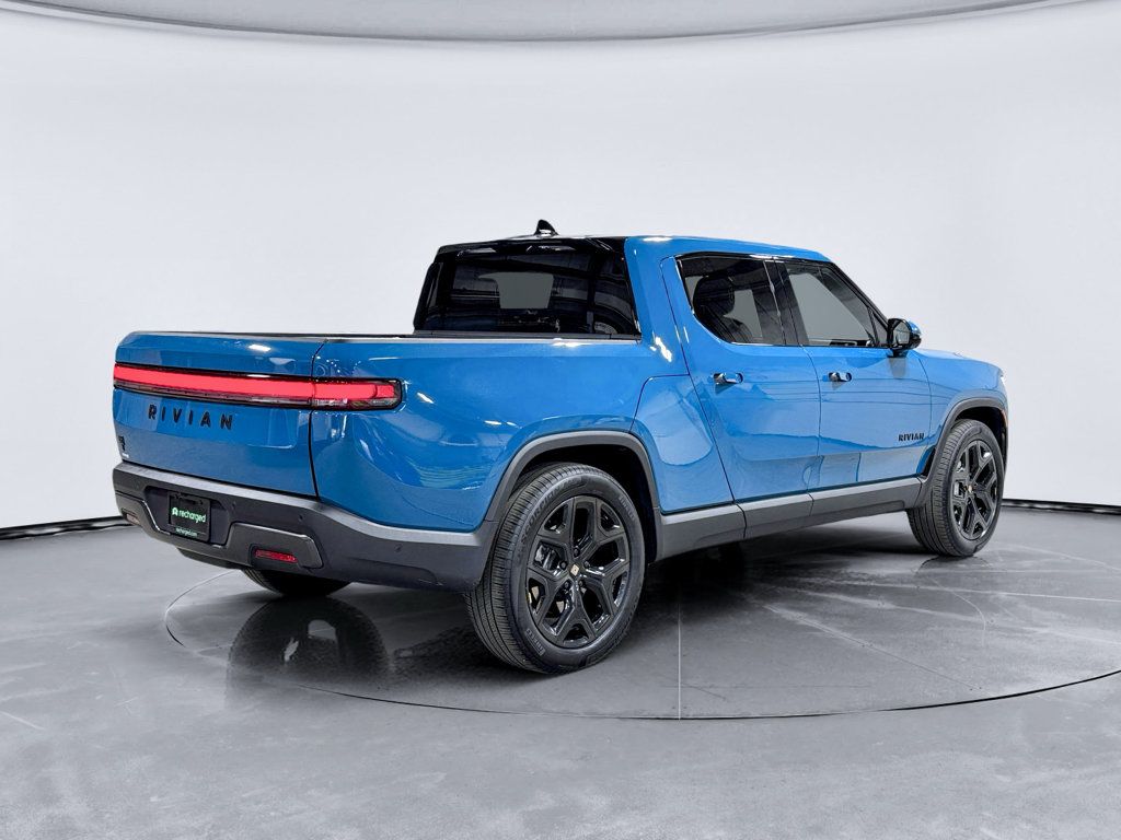 Used 2025 Rivian R1T Adventure Dual AWD/4WD image 3