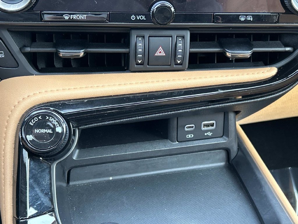 Used 2025 Lexus NX 350h AWD w/ Cold Area Package image 40