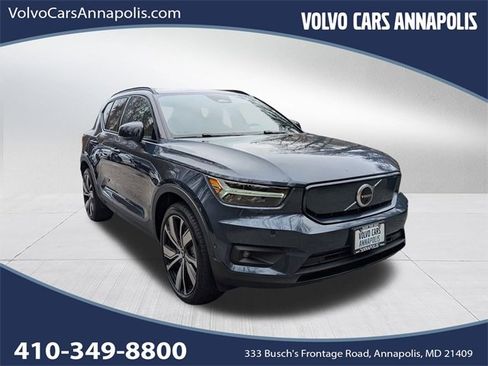 Used 2022 Volvo XC40 P8 Recharge Ultimate image 1