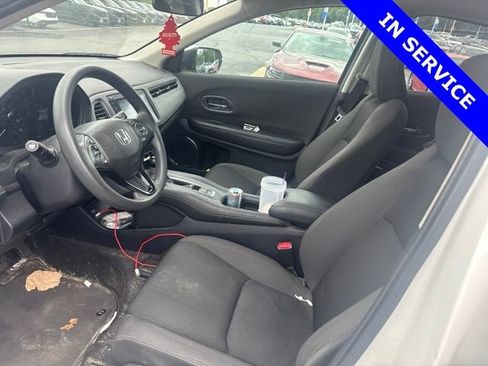 Used 2019 Honda HR-V EX image 11