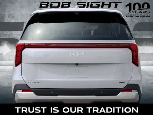 New 2026 Kia Carnival EX image 13