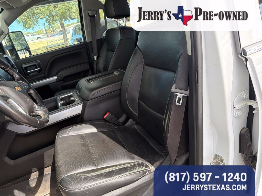 Used 2019 Chevrolet Silverado 2500 LTZ w/ Duramax Plus Package AWD/4WD image 7