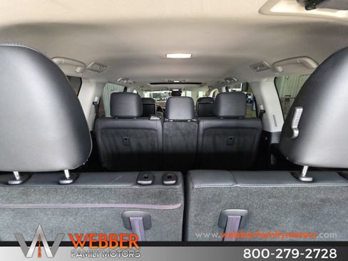 Used 2016 Toyota Land Cruiser w/ Four Season Floor Mat Package AWD/4WD image 18